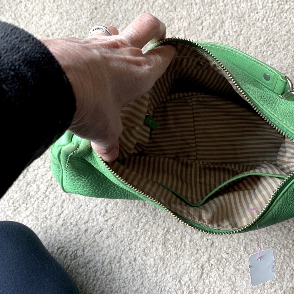 Kate Spade Cobble Hill Finley Hobo Pebbled Leather Shoulder Bag Shamrock Green - Picture 5 of 16